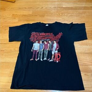Vintage One Direction Tshirt from 2013